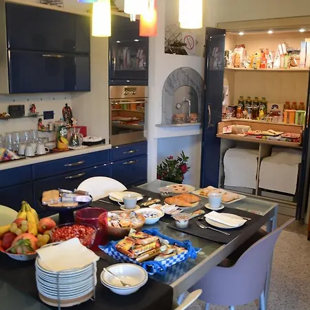 Melograno Mc Bed & Breakfast 4*