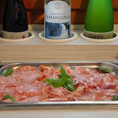住宿加早餐酒店 Melograno Mc 鲁巴诺